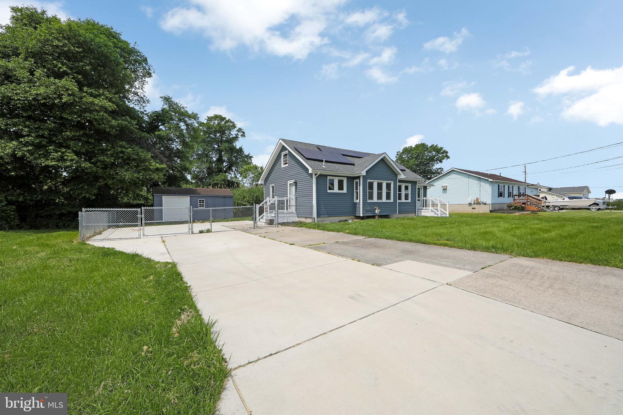 135 Sanford Road Pennsville, NJ 08070 - Photo 2 of 39 Gallery Image 2