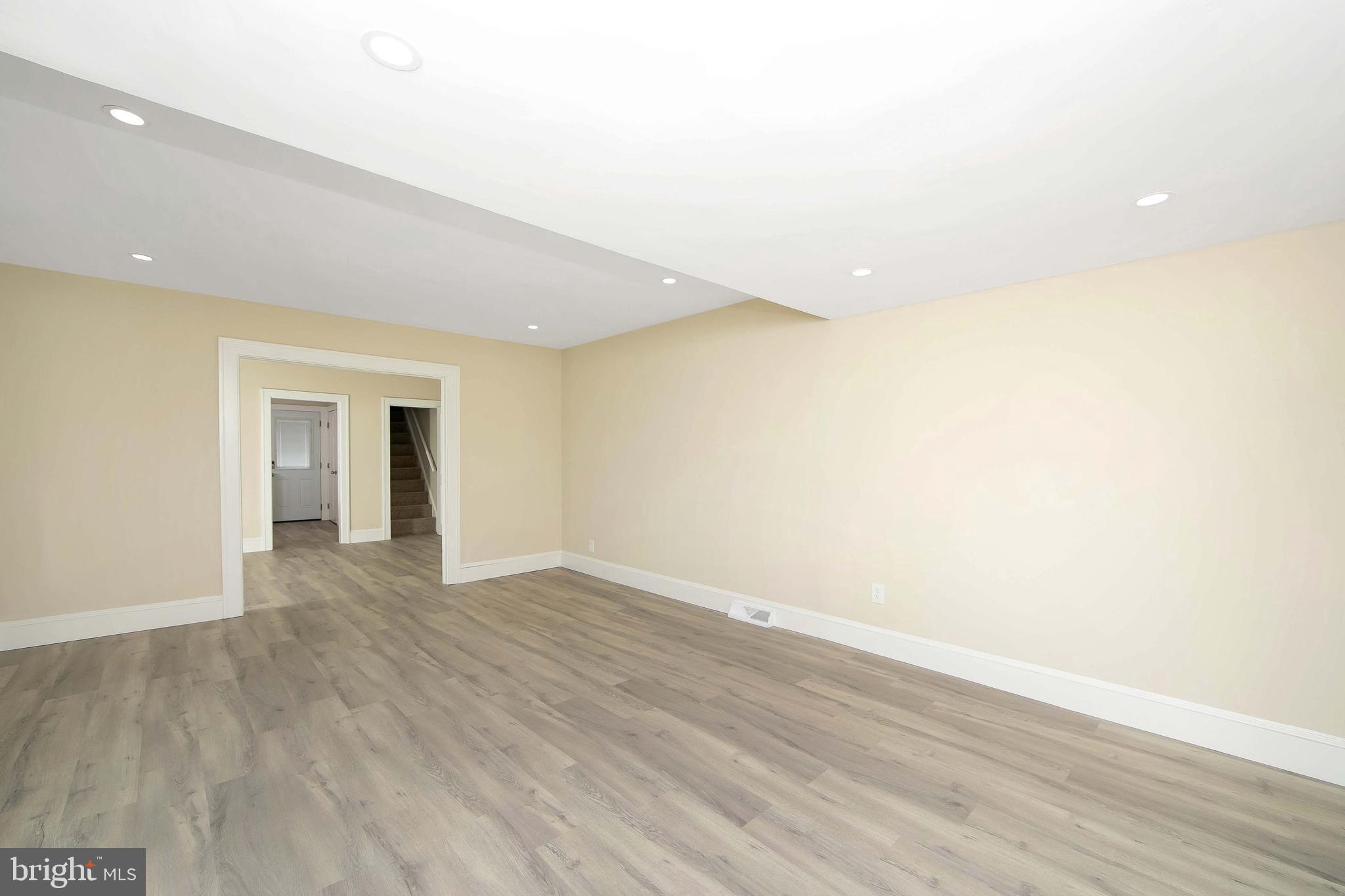 135 Sanford Road Pennsville, NJ 08070 - Photo 7 of 39 Gallery Image 7