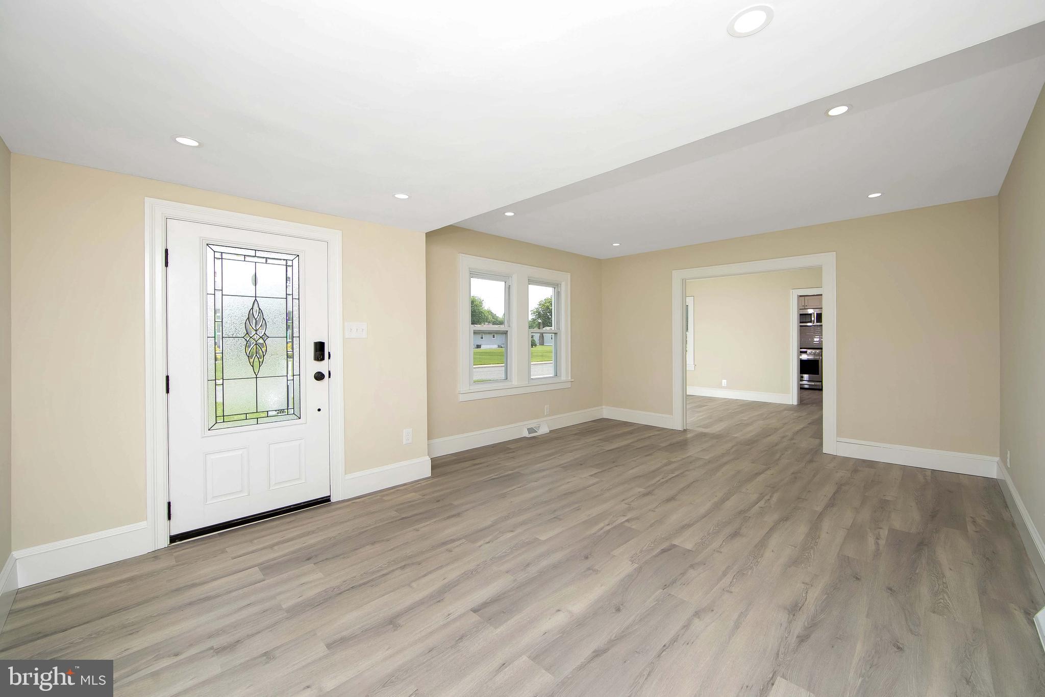 135 Sanford Road Pennsville, NJ 08070 - Photo 8 of 39 Gallery Image 8