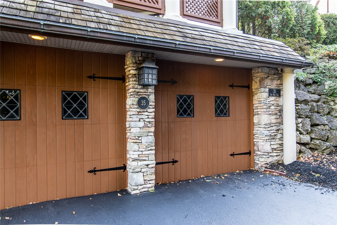 35 Far View Hills Road Brighton, NY 14620 - Photo 13 of 50