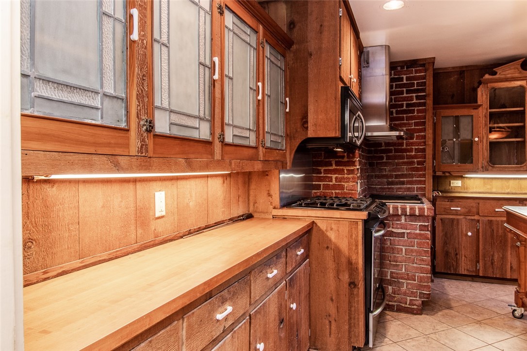 35 Far View Hills Road Brighton, NY 14620 - Photo 29 of 50