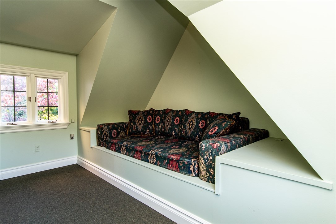 35 Far View Hills Road Brighton, NY 14620 - Photo 36 of 50