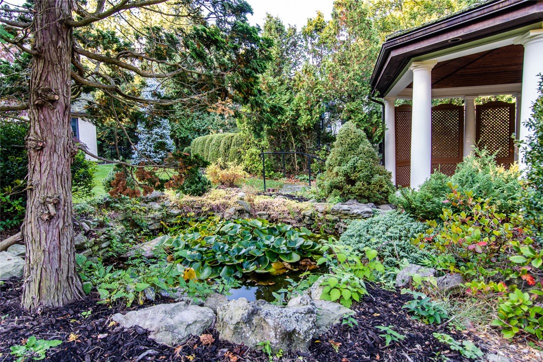 35 Far View Hills Road Brighton, NY 14620 - Photo 8 of 50