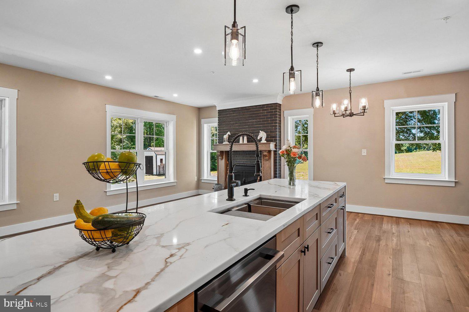 17304 Queen Anne Bridge Road Bowie, MD 20716 - Photo 19 of 73 Kitchen