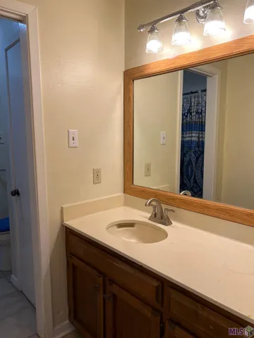 $900 | 15855 South Sunderland Avenue, Baton Rouge, LA 70816