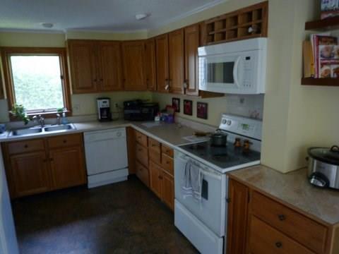 359 Maple Street Bangor, ME 04401 - Photo 10 of 19 Photo