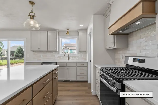 $464,900 | N3976 Wettering Way, Kaukauna, WI 54130