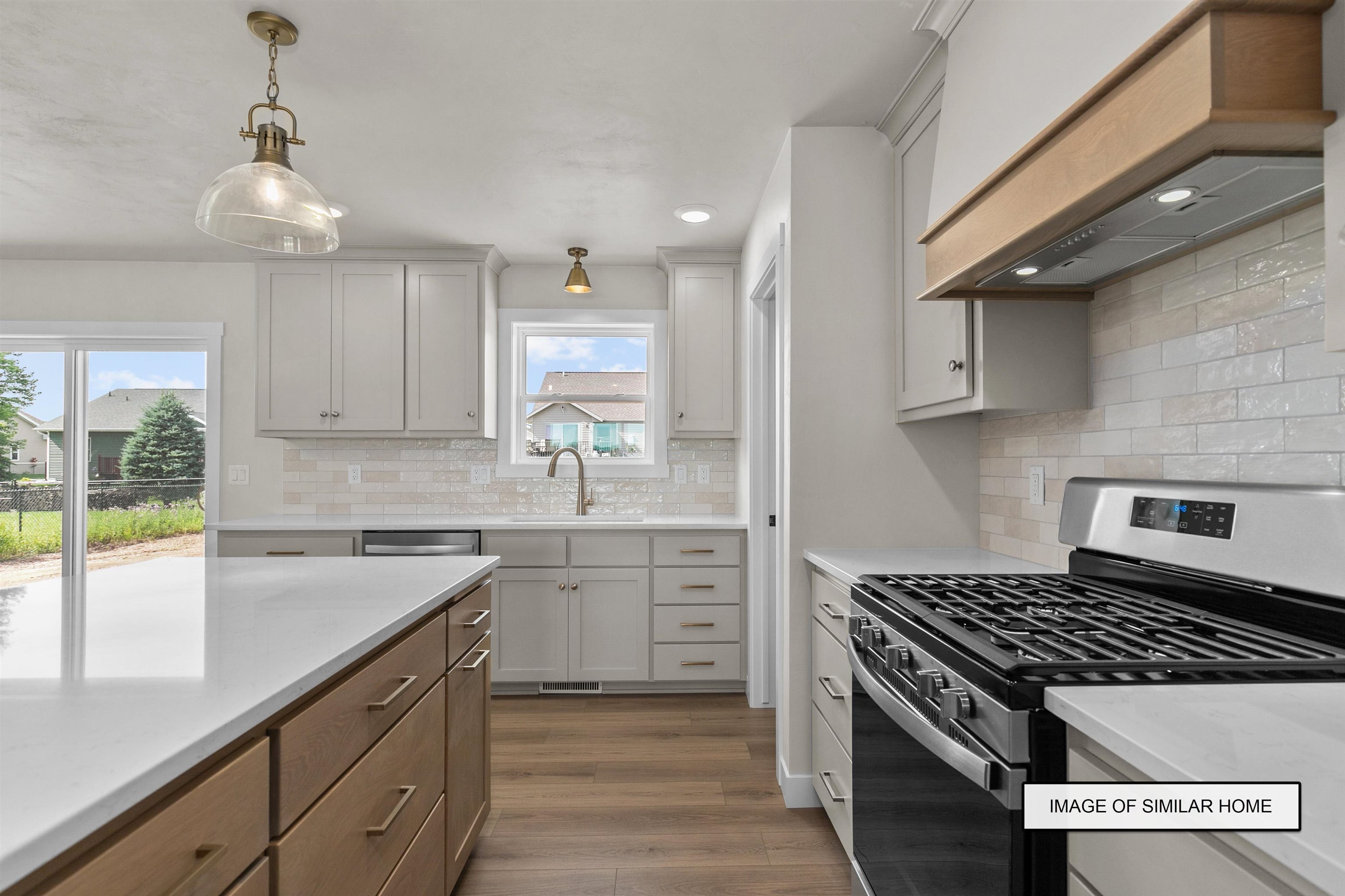 N3976 Wettering Way Kaukauna, WI 54130 - Photo 5 of 18