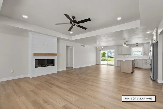 $464,900 | N3976 Wettering Way, Kaukauna, WI 54130