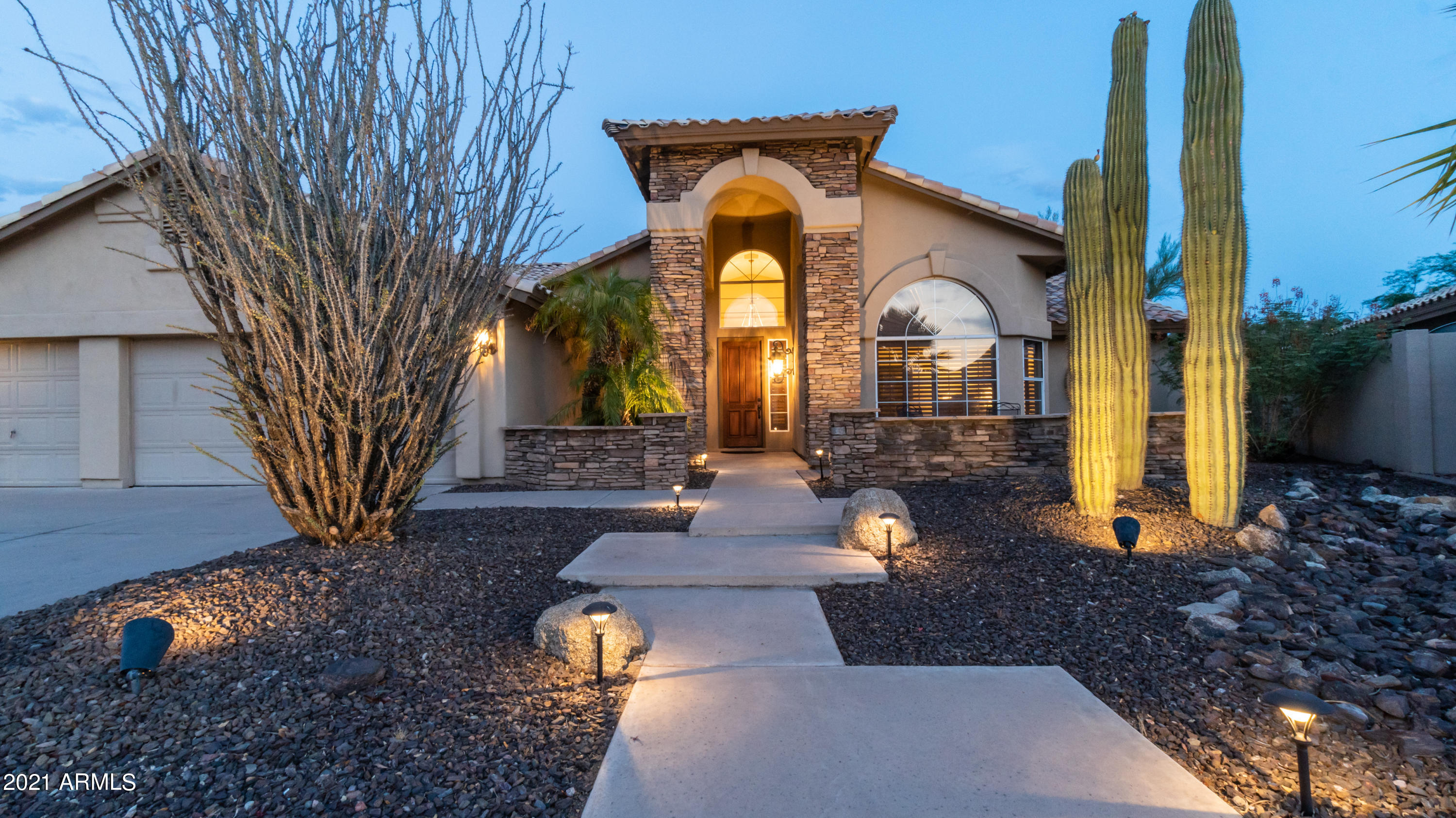 2157 East Tecoma Road Phoenix, AZ 85048 - Photo 7 of 51 2157 E Tecoma Rd-5