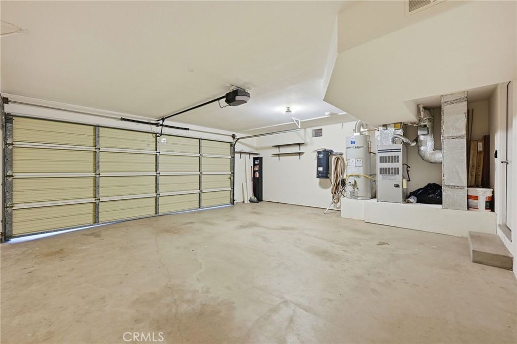 12815 Via Nestore Del Mar, CA 92014 - Photo 35 of 42 a view of a garage