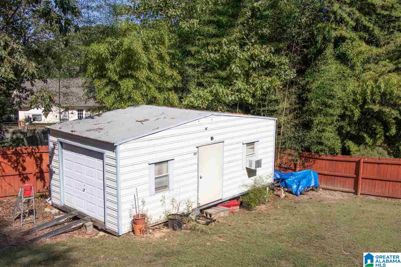 1426 Tropical Lane Alabaster, AL 35007 - Photo 31 of 36