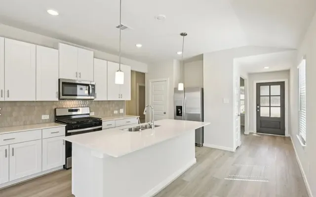 $281,840 | 6618 Lahna Oak Drive, Conroe, TX 77304