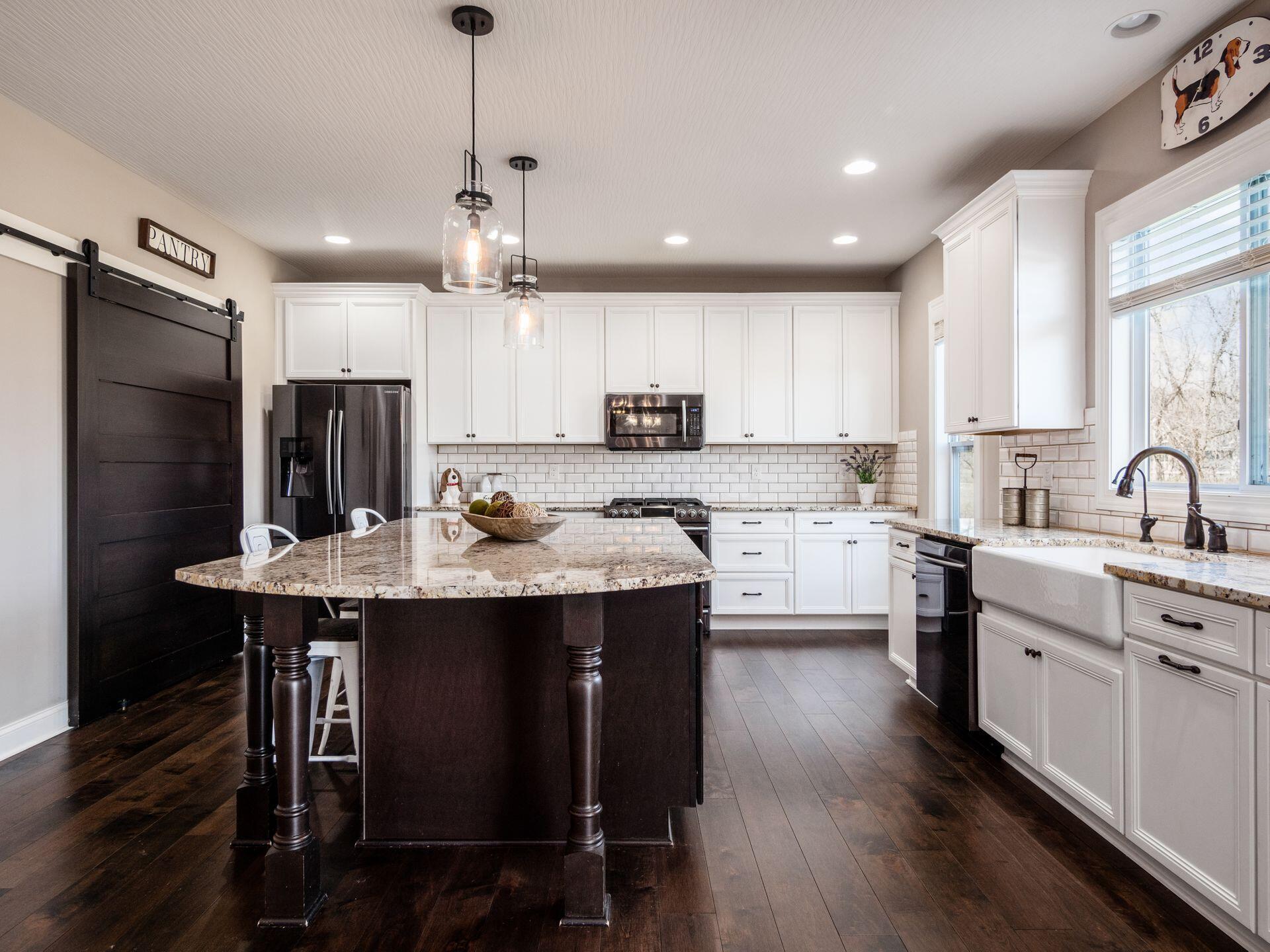 5408 Refugee Road Baltimore, OH 43105 - Photo 17 of 58 5' X 8' Island w/ Granite Countertop