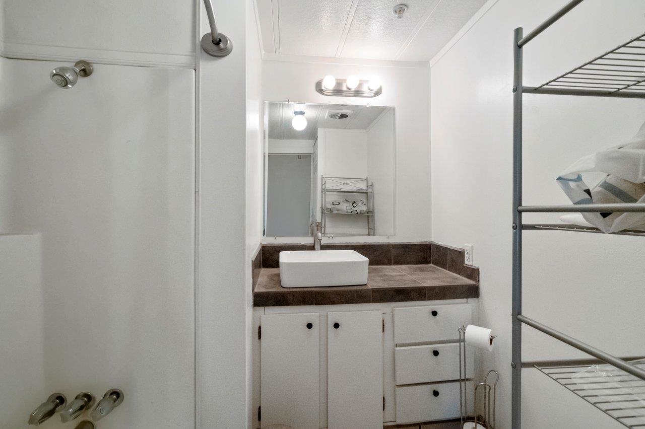 4312 J Grote Road Clayton, WA 99110 - Photo 14 of 30 Gallery Image 14