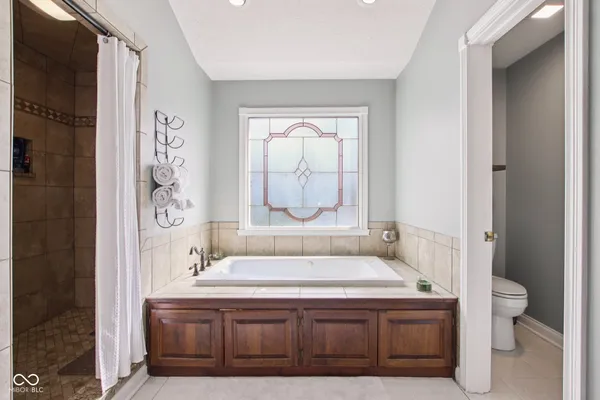 $975,000 | 9986 Springstone Road, Fishers, IN 46055