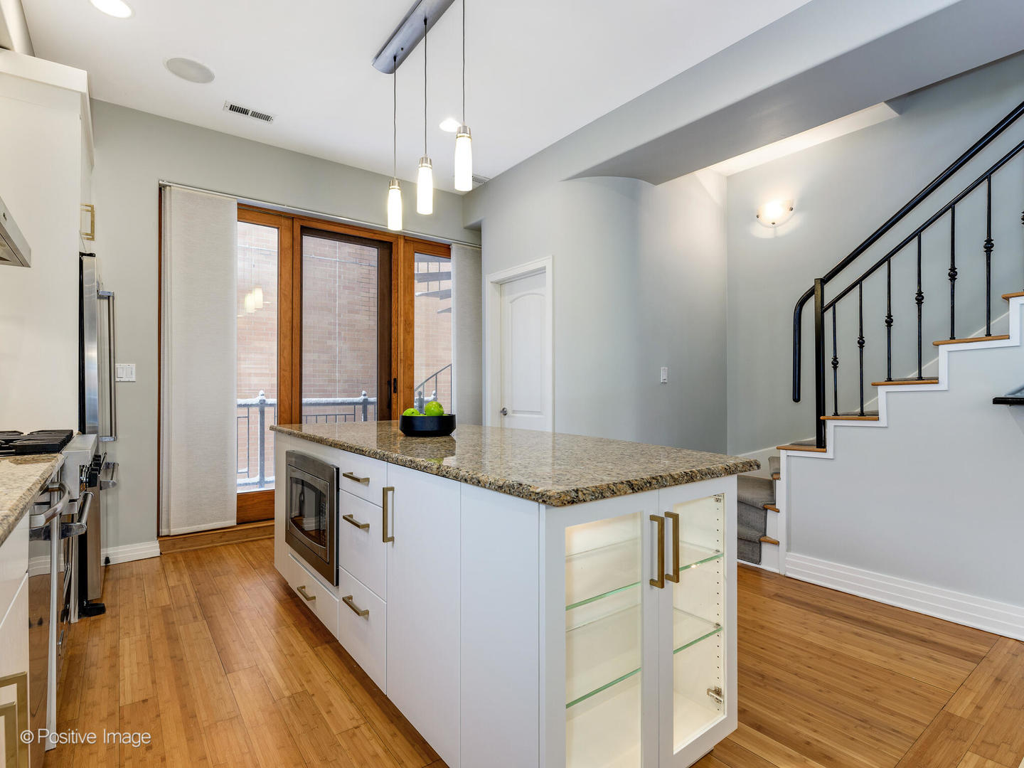 924 West Van Buren Street Chicago, IL 60607 - Photo 9 of 25