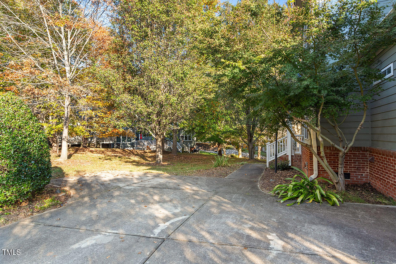 11034 Louson Place Raleigh, NC 27614 - Photo 8 of 51 11034 Louson Place_02