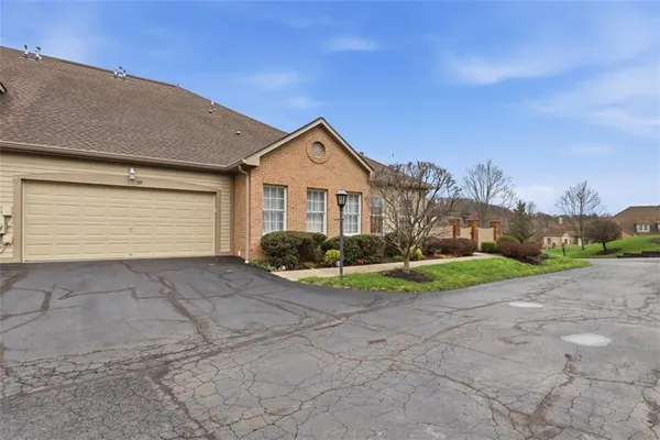 $425,000 | 135 Linden Court, Seven Fields, PA 16046