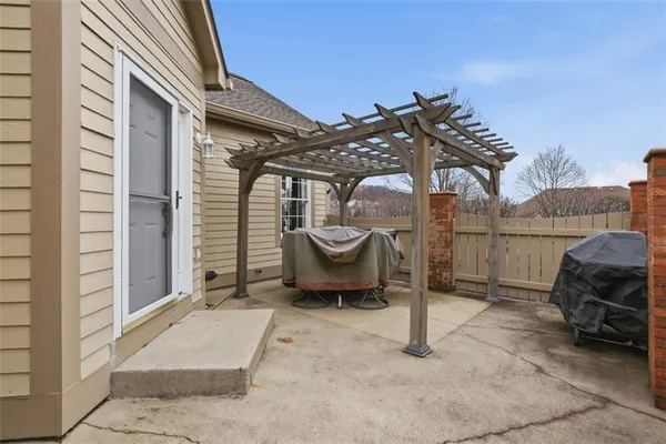 $425,000 | 135 Linden Court, Seven Fields, PA 16046