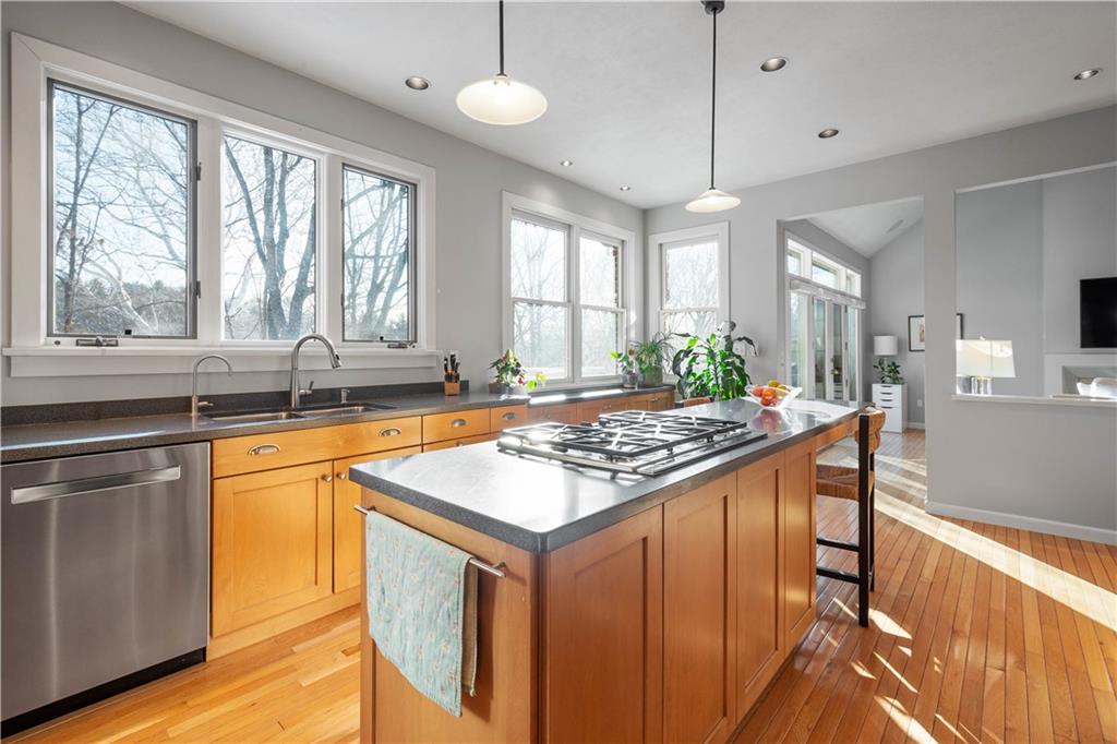 311 Sewickley Ridge Drive Sewickley, PA 15143 - Photo 12 of 45