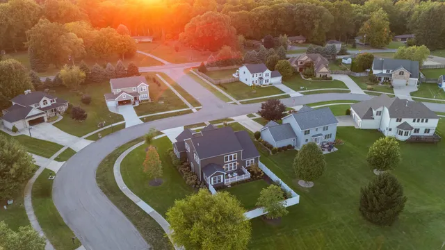 $849,000 | 2600 Bell Circle, Stevensville, MI 49127