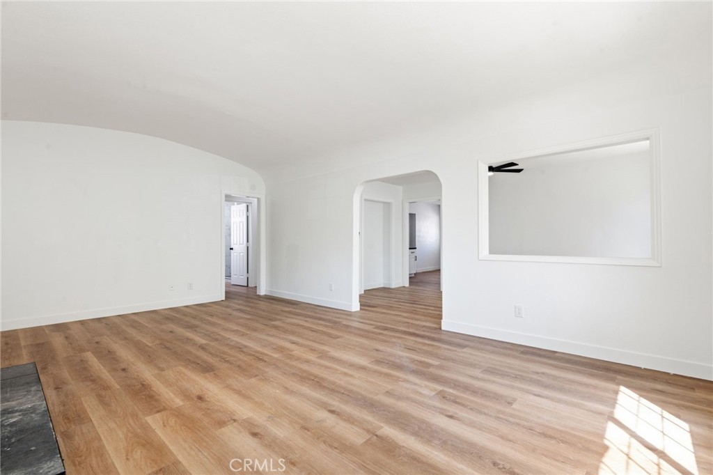 4874 Park Riverside Ca Riverside, CA 92507 - Photo 5 of 36