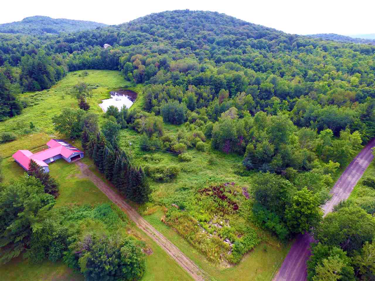 954 Howrigan Road Fletcher, VT 05448 - Photo 3 of 40