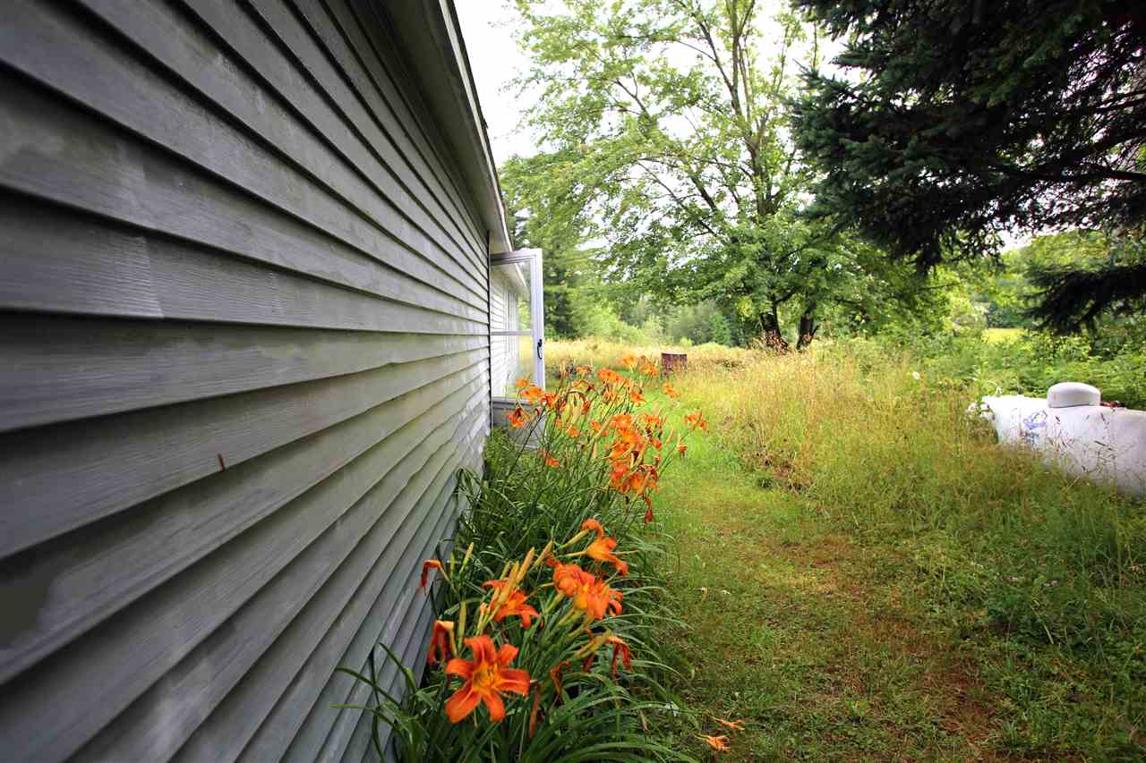 954 Howrigan Road Fletcher, VT 05448 - Photo 7 of 40