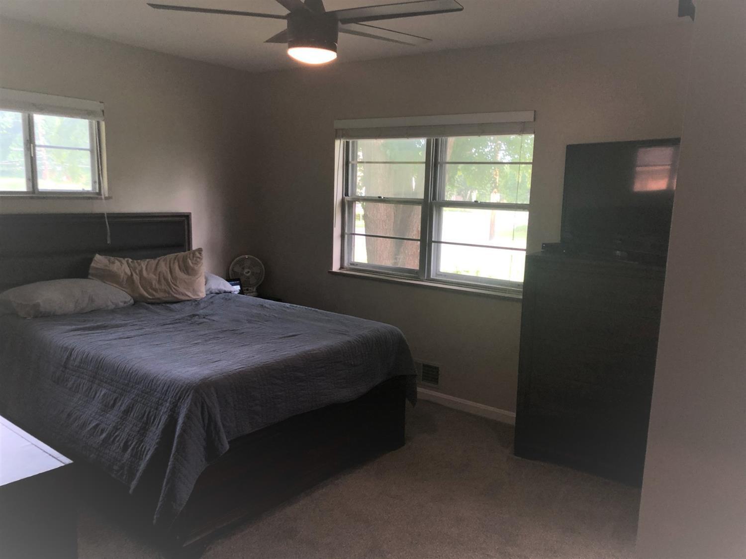 3759 Poole Road Cincinnati, OH 45251 - Photo 8 of 25 Gallery Image 8