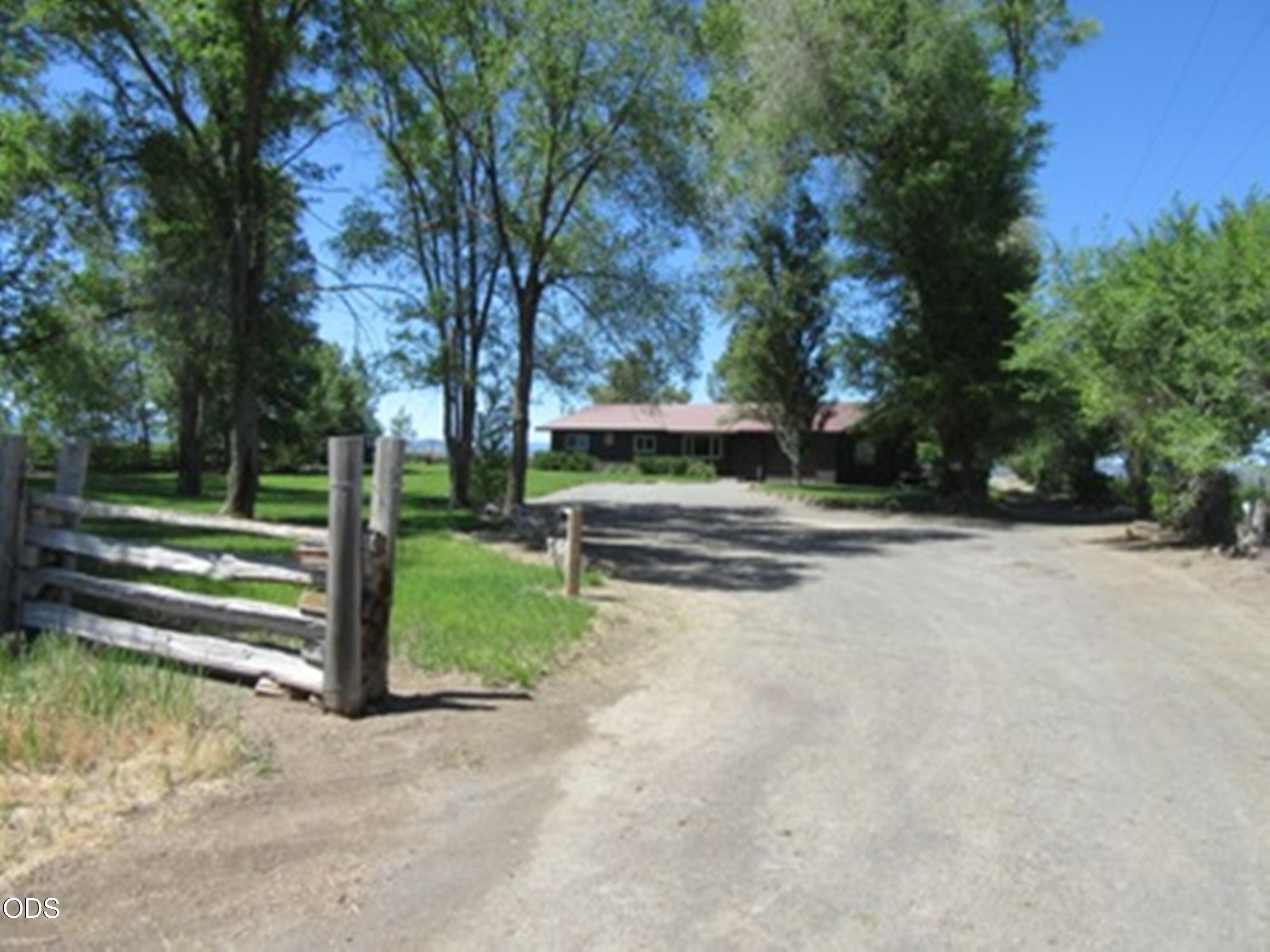 2917 Shady Dell Road Macdoel, CA 96058 - Photo 3 of 77