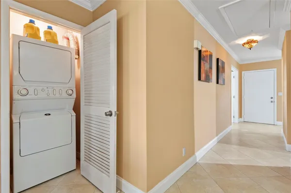 $2,000 | 8729 Chevy Chase Drive, Unit 145, Boca Raton, FL 33433