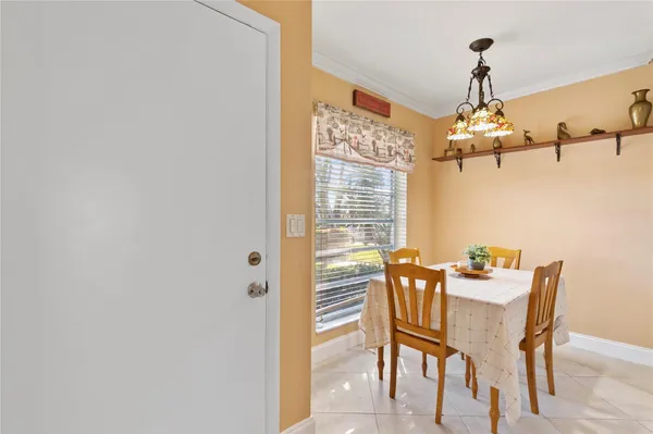 $2,000 | 8729 Chevy Chase Drive, Unit 145, Boca Raton, FL 33433