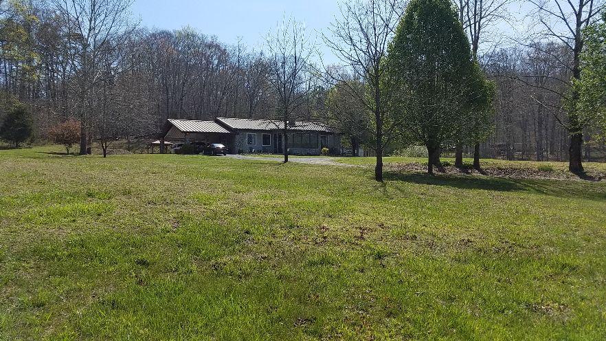 965 Blockhouse Valley Road Clinton, TN 37716 - Photo 21 of 31 Relax here!