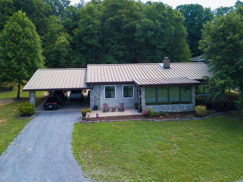965 Blockhouse Valley Road Clinton, TN 37716 - Photo 29 of 31 Steel Frame Home!