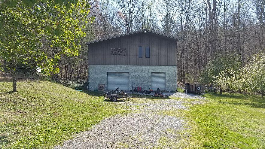 965 Blockhouse Valley Road Clinton, TN 37716 - Photo 8 of 31 Garage/Workshop/Storage