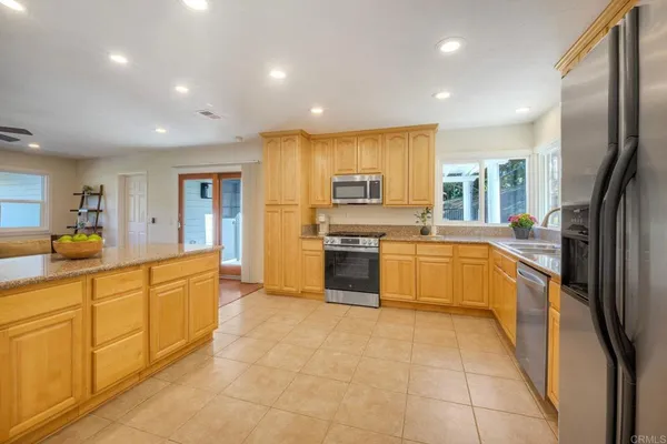 $984,900 | 2830 Green Canyon Road, Fallbrook, CA 92028