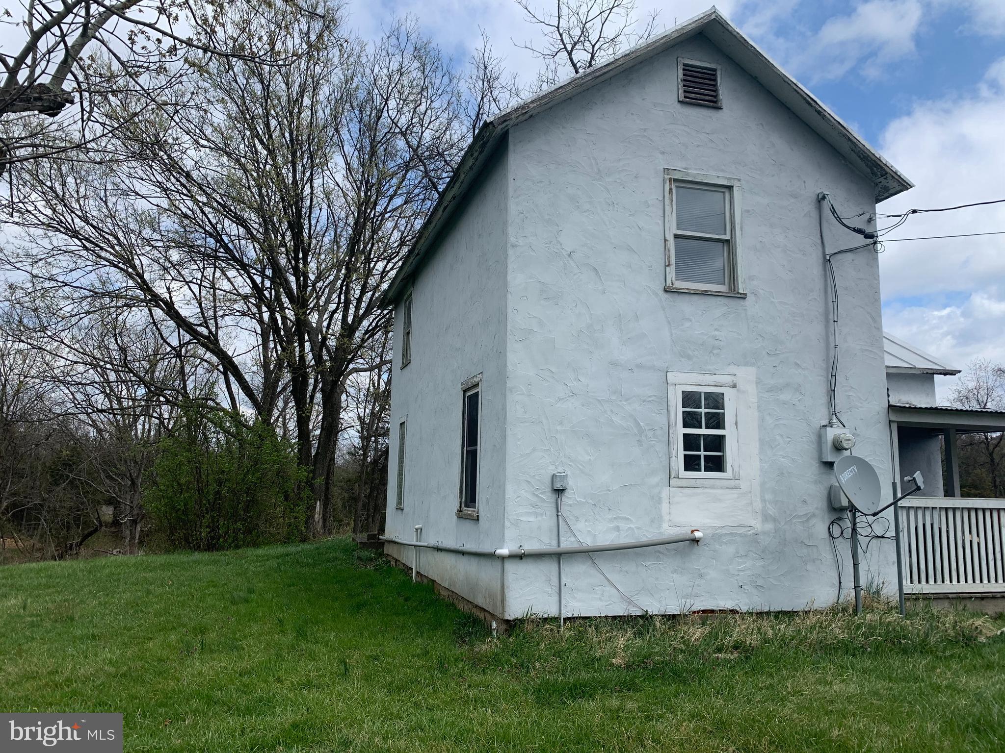 822 Andrews Road Strasburg, VA 22657 - Photo 2 of 3 Gallery Image 2