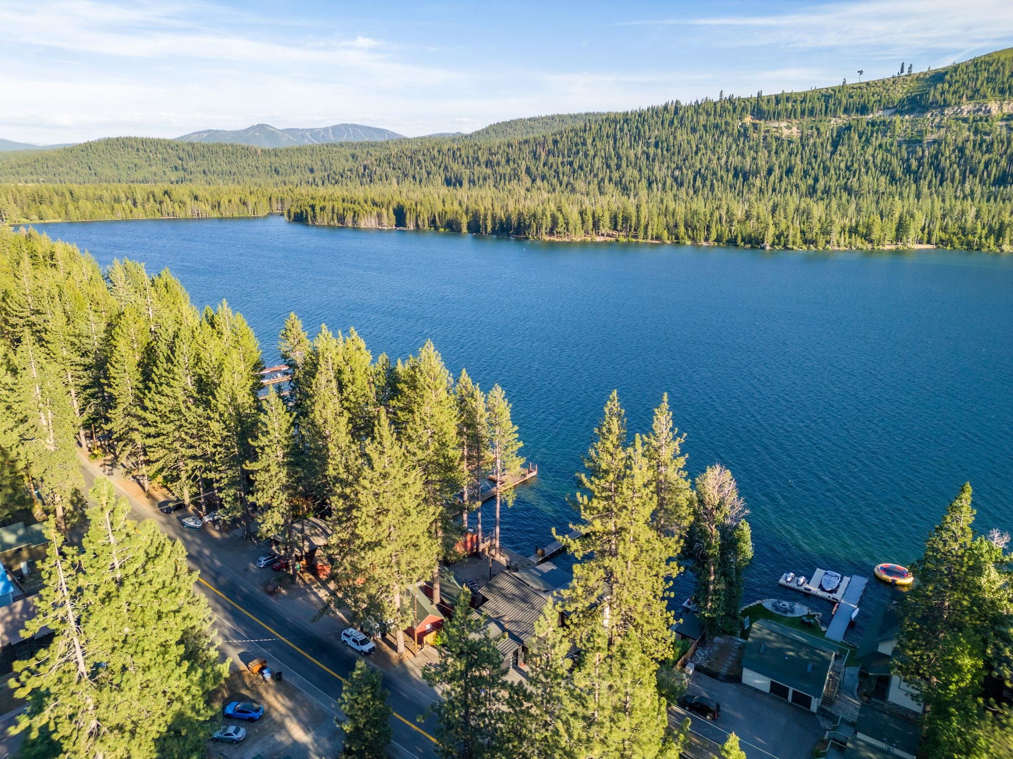 13595 Donner Pass Road Truckee, CA 96161 - Photo 9 of 21 Gallery Image 9