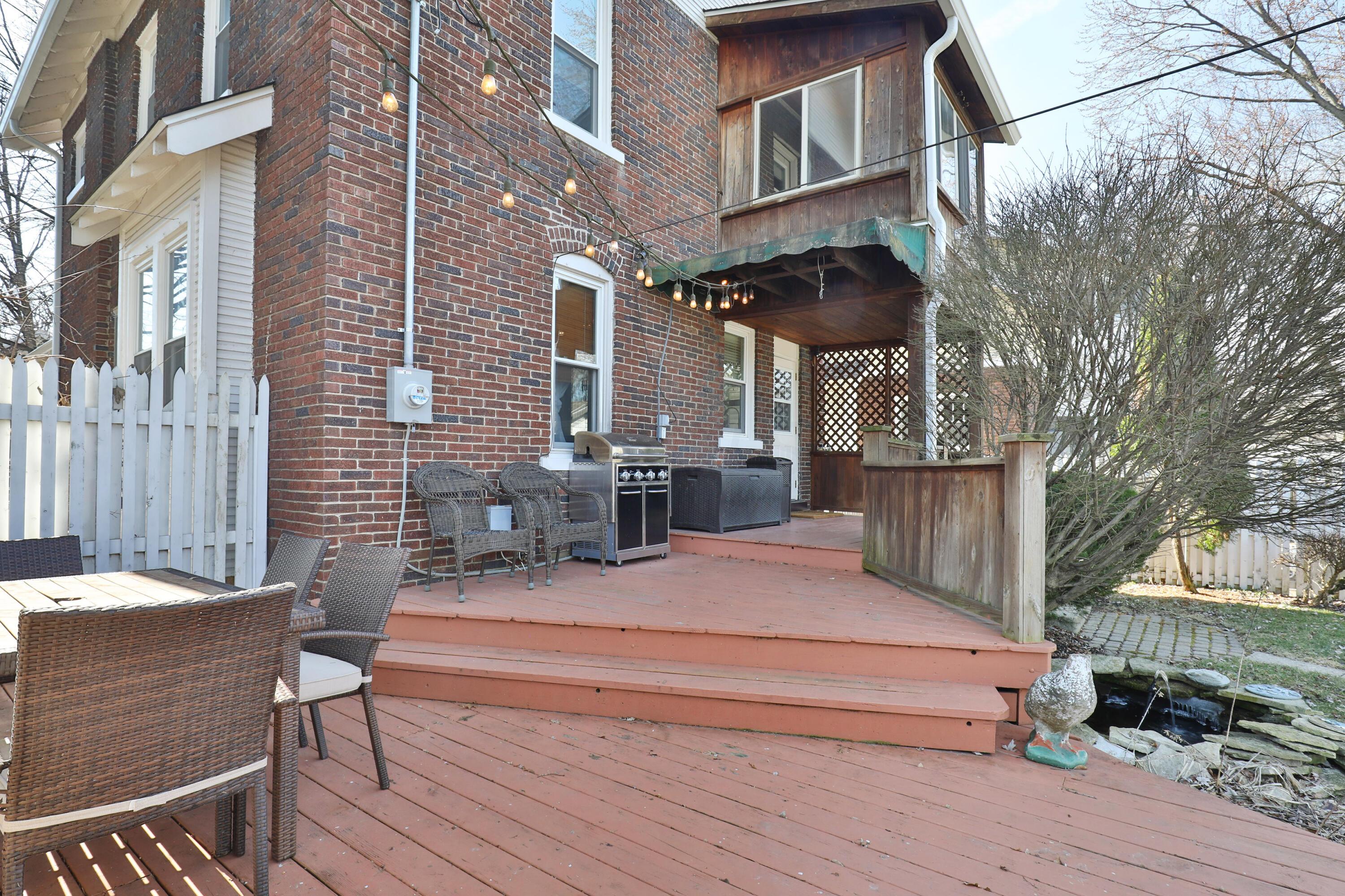 46 Brighton Road Columbus, OH 43202 - Photo 52 of 65 Two-Tier Deck