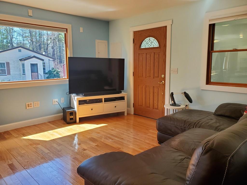 14 Yale Road Pepperell, MA 01463 - Photo 13 of 28