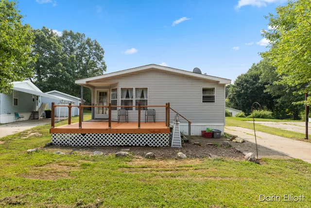 $30,000 | 1133 Yeomans Street, Unit 105, Ionia, MI 48846