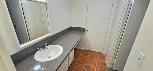 $2,100 | 206 North Park View Street, Unit 103, Los Angeles, CA 90026