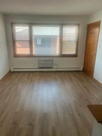 $1,675 | 10533 Parkside Avenue, Unit 3W, Chicago Ridge, IL 60415