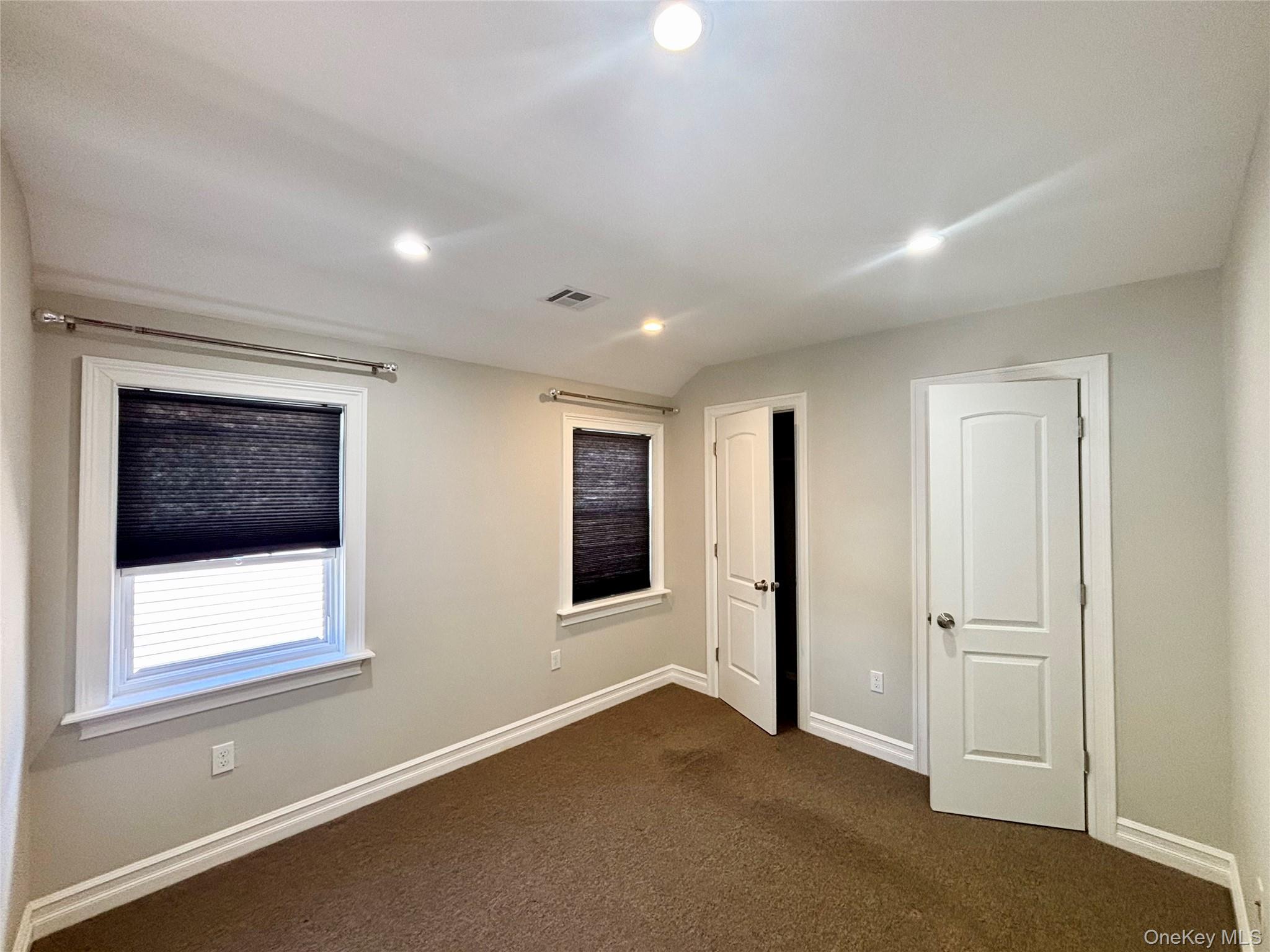 249-11 147th Road, Unit 2 Queens, NY 11422 - Photo 13 of 16