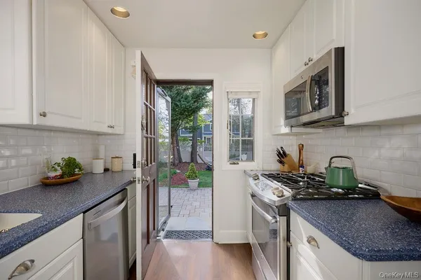 $8,750 | 4 Glenwolde Park, Tarrytown, NY 10591