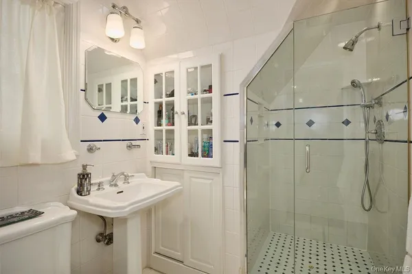 $8,750 | 4 Glenwolde Park, Tarrytown, NY 10591