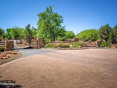 25 Russet Ridge Place Sedona, AZ 86336 - Photo 8 of 17 RR9