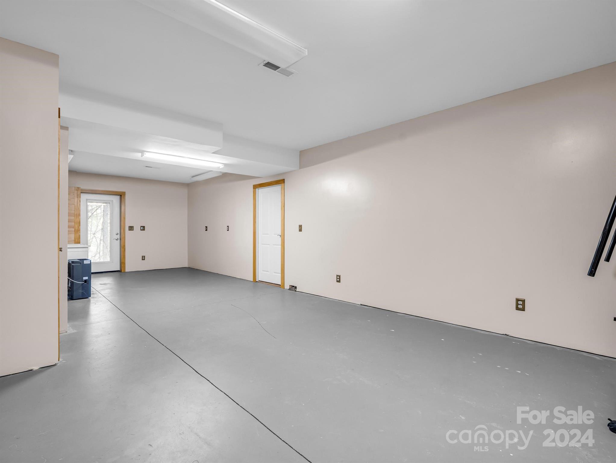 255 Oscar Young Road Mars Hill, NC 28754 - Photo 40 of 48 a view of empty room