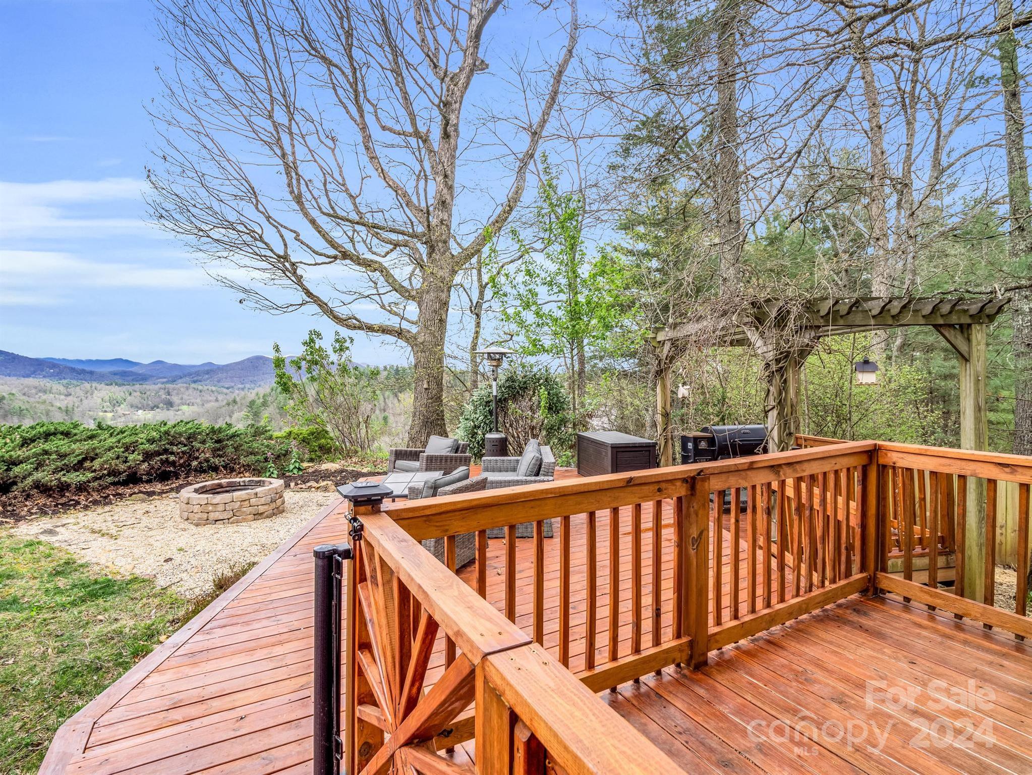 255 Oscar Young Road Mars Hill, NC 28754 - Photo 9 of 48 a view of balcony and deck